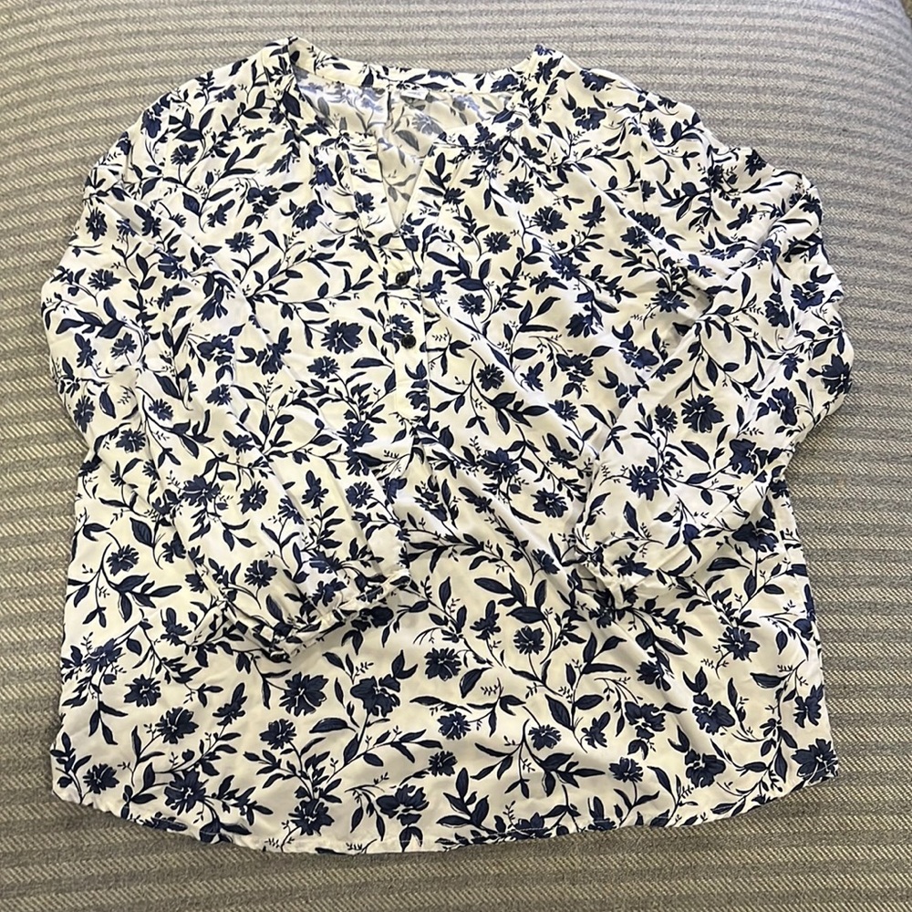 Old Navy Ladies Blouse